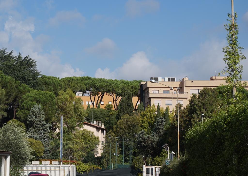 Ibis Styles Roma Aurelia Hotel Exterior foto